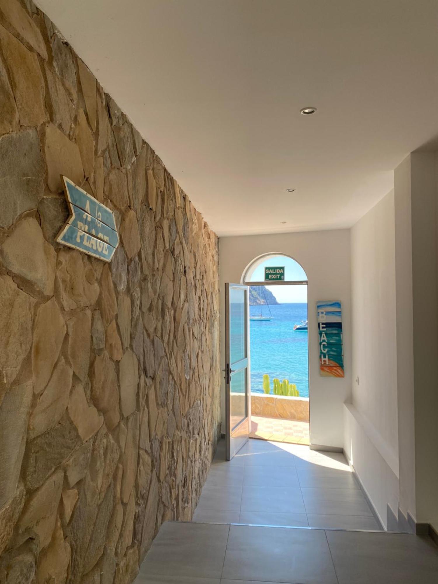 Hostal Dragonera Sant Elm Eksteriør bilde